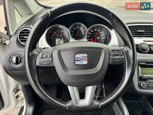 Білий Сеат Altea XL, об'ємом двигуна 1.8 л та пробігом 164 тис. км за 8700 $, фото 34 на Automoto.ua