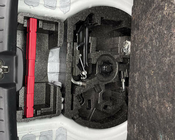 Білий Сеат Altea XL, об'ємом двигуна 1.8 л та пробігом 180 тис. км за 8500 $, фото 9 на Automoto.ua