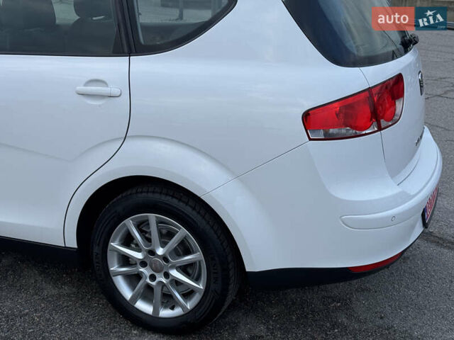 Білий Сеат Altea XL, об'ємом двигуна 1.8 л та пробігом 164 тис. км за 8700 $, фото 6 на Automoto.ua