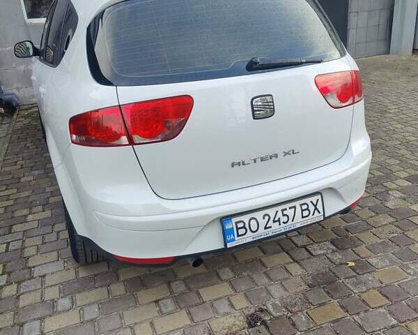 Білий Сеат Altea XL, об'ємом двигуна 1.6 л та пробігом 132 тис. км за 7500 $, фото 28 на Automoto.ua