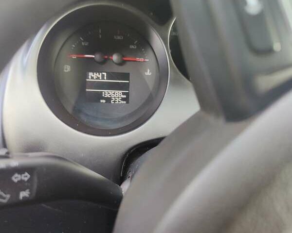 Білий Сеат Altea XL, об'ємом двигуна 1.6 л та пробігом 132 тис. км за 7500 $, фото 13 на Automoto.ua