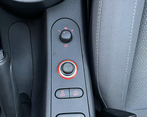 Белый Сеат Altea XL, объемом двигателя 1.4 л и пробегом 55 тыс. км за 9400 $, фото 15 на Automoto.ua