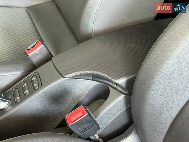 Белый Сеат Altea XL, объемом двигателя 1.6 л и пробегом 98 тыс. км за 9640 $, фото 11 на Automoto.ua