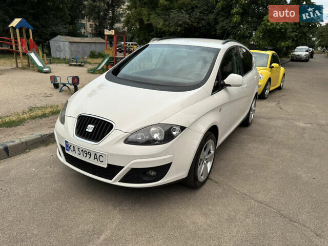 Белый Сеат Altea XL, объемом двигателя 1.6 л и пробегом 160 тыс. км за 11300 $, фото 9 на Automoto.ua