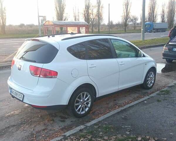 Белый Сеат Altea XL, объемом двигателя 1.6 л и пробегом 219 тыс. км за 7950 $, фото 7 на Automoto.ua