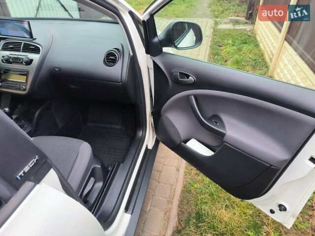 Белый Сеат Altea XL, объемом двигателя 1.6 л и пробегом 129 тыс. км за 9900 $, фото 20 на Automoto.ua