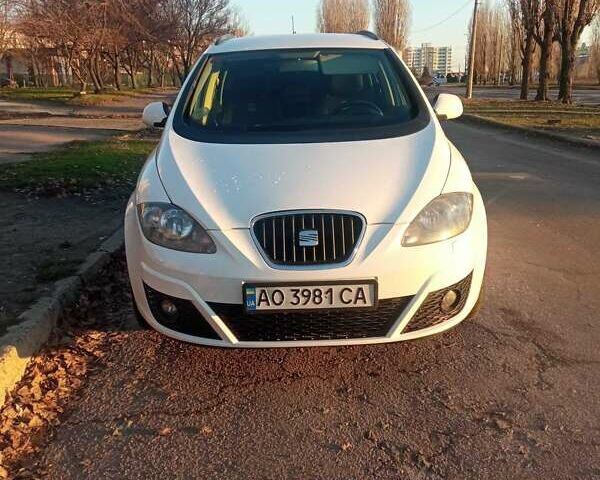 Белый Сеат Altea XL, объемом двигателя 1.6 л и пробегом 219 тыс. км за 7950 $, фото 1 на Automoto.ua