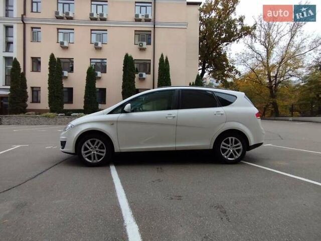Белый Сеат Altea XL, объемом двигателя 1.6 л и пробегом 134 тыс. км за 10350 $, фото 13 на Automoto.ua