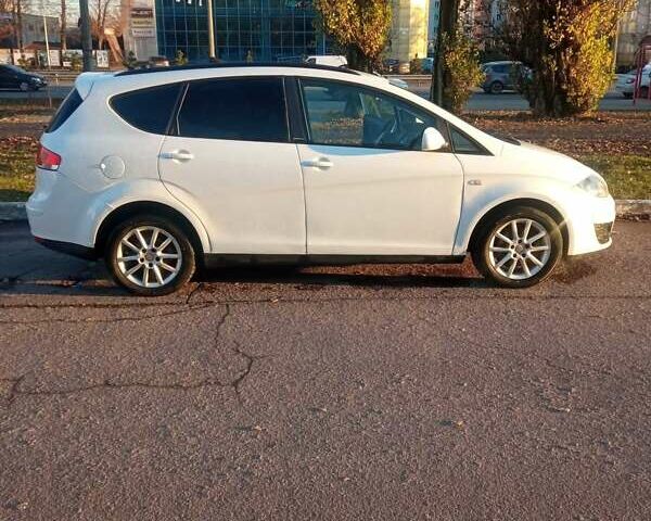 Белый Сеат Altea XL, объемом двигателя 1.6 л и пробегом 219 тыс. км за 7950 $, фото 8 на Automoto.ua