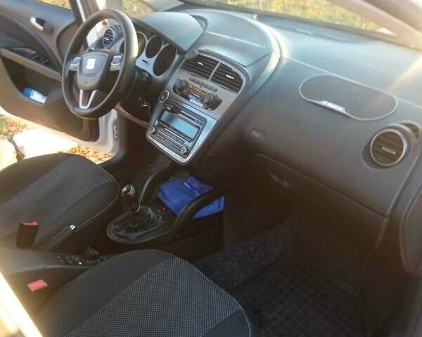 Белый Сеат Altea XL, объемом двигателя 1.6 л и пробегом 219 тыс. км за 7950 $, фото 20 на Automoto.ua