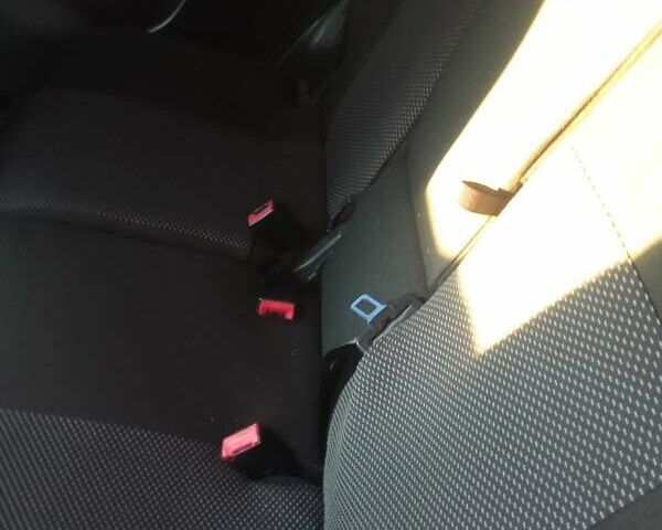 Белый Сеат Altea XL, объемом двигателя 1.6 л и пробегом 219 тыс. км за 7950 $, фото 17 на Automoto.ua