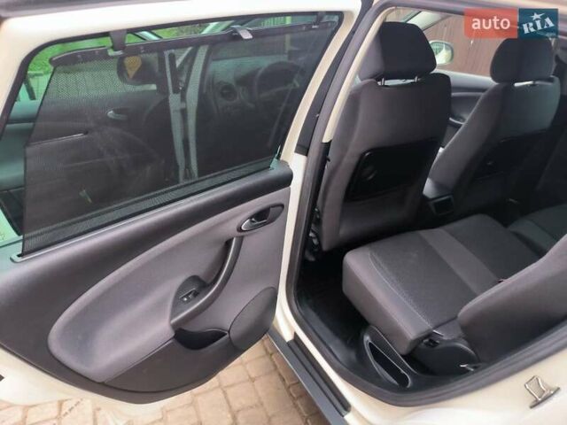 Белый Сеат Altea XL, объемом двигателя 1.6 л и пробегом 129 тыс. км за 9900 $, фото 17 на Automoto.ua