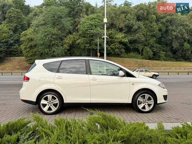 Белый Сеат Altea XL, объемом двигателя 1.6 л и пробегом 160 тыс. км за 11300 $, фото 3 на Automoto.ua