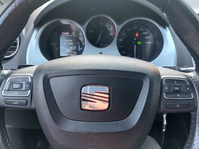 Сеат Altea XL 2009 у Городке на Automoto.ua Білий Сеат Altea XL, об'ємом двигуна 1.8 л та пробігом 149 тис. км за 5999 $, фото 3 на Automoto.ua