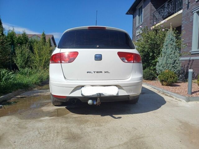Білий Сеат Altea XL, об'ємом двигуна 1.6 л та пробігом 359 тис. км за 7700 $, фото 4 на Automoto.ua