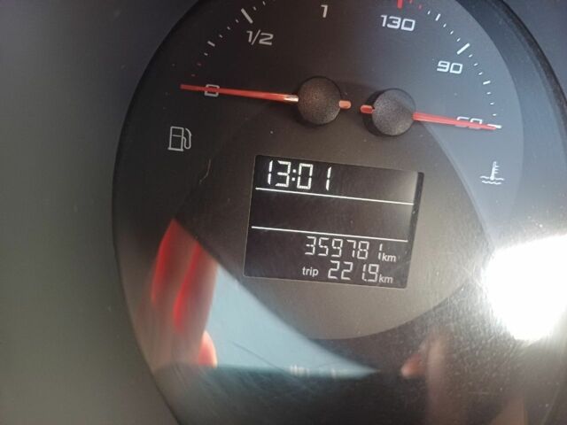 Білий Сеат Altea XL, об'ємом двигуна 1.6 л та пробігом 359 тис. км за 7700 $, фото 7 на Automoto.ua