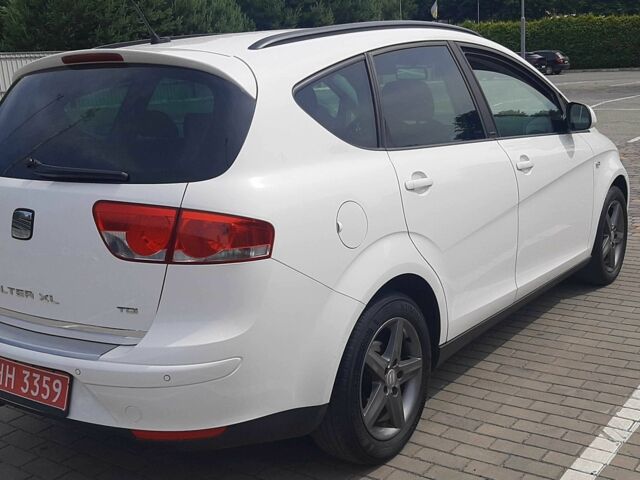 Білий Сеат Altea XL, об'ємом двигуна 2 л та пробігом 256 тис. км за 9700 $, фото 2 на Automoto.ua