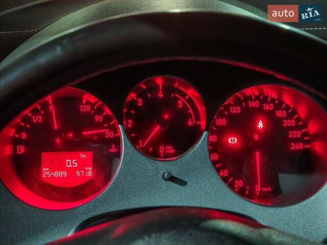Черный Сеат Altea XL, объемом двигателя 2 л и пробегом 255 тыс. км за 6299 $, фото 12 на Automoto.ua
