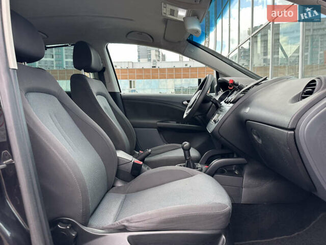 Чорний Сеат Altea XL, об'ємом двигуна 1.6 л та пробігом 293 тис. км за 5290 $, фото 40 на Automoto.ua