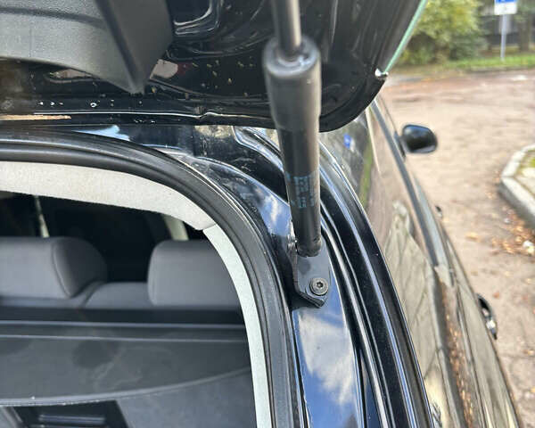 Черный Сеат Altea XL, объемом двигателя 1.9 л и пробегом 191 тыс. км за 6900 $, фото 7 на Automoto.ua