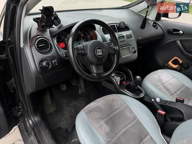 Черный Сеат Altea XL, объемом двигателя 2 л и пробегом 262 тыс. км за 5300 $, фото 21 на Automoto.ua