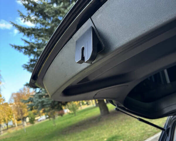 Черный Сеат Altea XL, объемом двигателя 1.9 л и пробегом 191 тыс. км за 6900 $, фото 8 на Automoto.ua