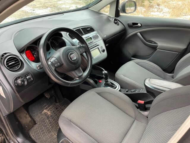 Чорний Сеат Altea XL, об'ємом двигуна 0 л та пробігом 363 тис. км за 3550 $, фото 4 на Automoto.ua