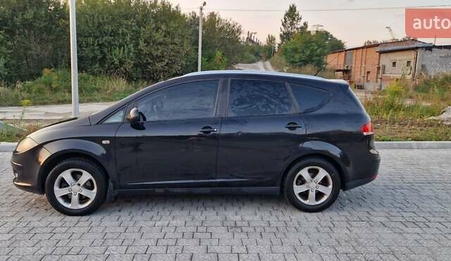 Чорний Сеат Altea XL, об'ємом двигуна 1.6 л та пробігом 244 тис. км за 5300 $, фото 6 на Automoto.ua