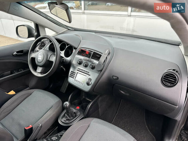 Чорний Сеат Altea XL, об'ємом двигуна 1.6 л та пробігом 293 тис. км за 5290 $, фото 42 на Automoto.ua