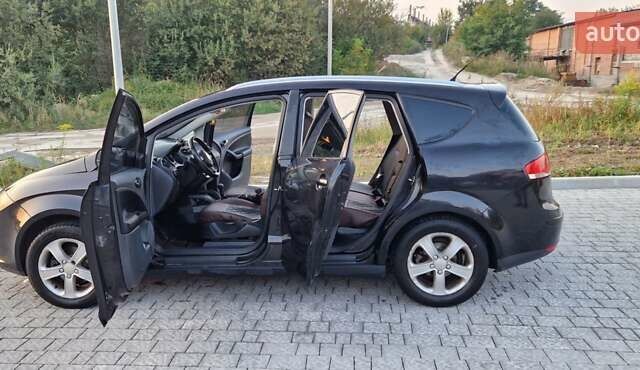 Чорний Сеат Altea XL, об'ємом двигуна 1.6 л та пробігом 244 тис. км за 5300 $, фото 12 на Automoto.ua