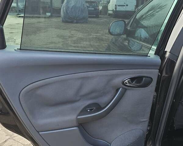 Чорний Сеат Altea XL, об'ємом двигуна 1.97 л та пробігом 200 тис. км за 2800 $, фото 2 на Automoto.ua