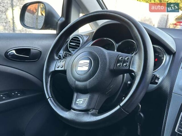 Чорний Сеат Altea XL, об'ємом двигуна 1.6 л та пробігом 171 тис. км за 7250 $, фото 104 на Automoto.ua
