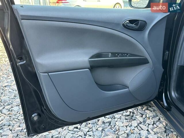 Чорний Сеат Altea XL, об'ємом двигуна 1.6 л та пробігом 171 тис. км за 7250 $, фото 41 на Automoto.ua