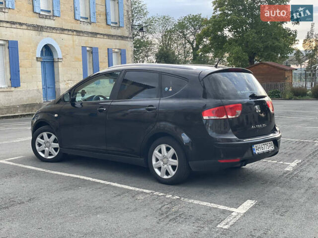 Чорний Сеат Altea XL, об'ємом двигуна 1.98 л та пробігом 135 тис. км за 5895 $, фото 3 на Automoto.ua