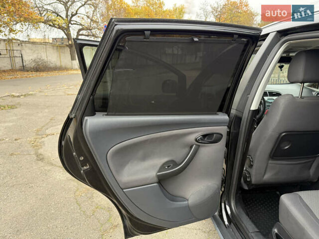 Чорний Сеат Altea XL, об'ємом двигуна 2 л та пробігом 292 тис. км за 5999 $, фото 17 на Automoto.ua