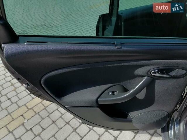 Чорний Сеат Altea XL, об'ємом двигуна 1.8 л та пробігом 123 тис. км за 6200 $, фото 18 на Automoto.ua