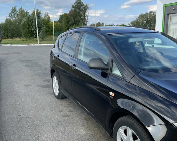 Чорний Сеат Altea XL, об'ємом двигуна 1.4 л та пробігом 196 тис. км за 6500 $, фото 2 на Automoto.ua