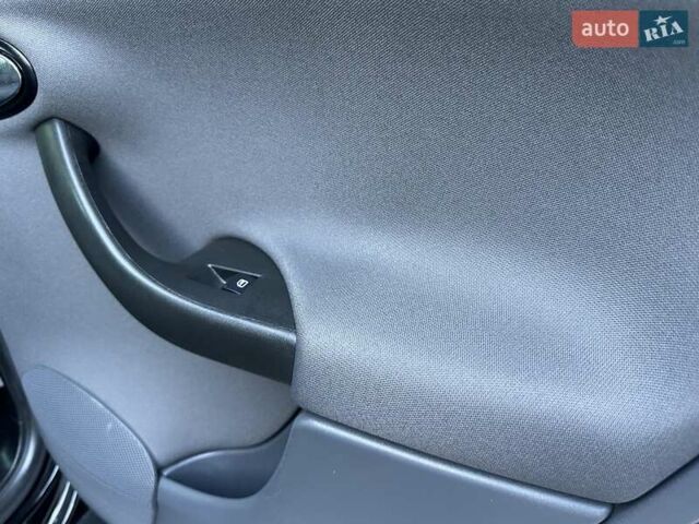 Чорний Сеат Altea XL, об'ємом двигуна 1.6 л та пробігом 171 тис. км за 7250 $, фото 87 на Automoto.ua