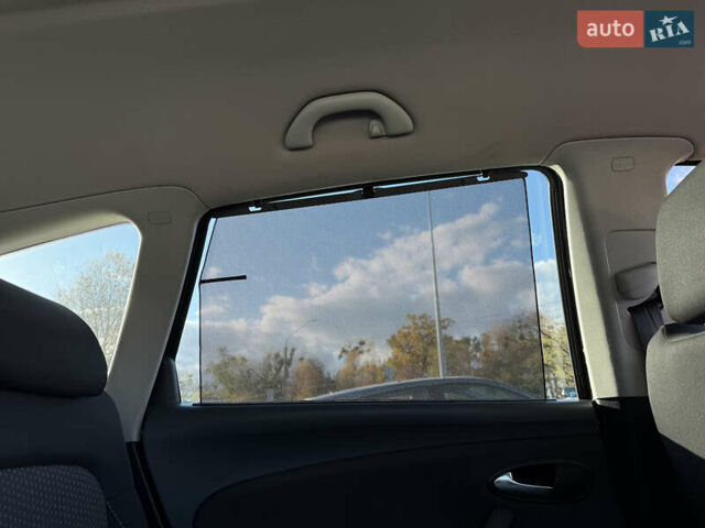 Сеат Altea XL 2009 в Житомире на Automoto.ua Черный Сеат Altea XL, объемом двигателя 1.39 л и пробегом 222 тыс. км за 5900 $, фото 22 на Automoto.ua