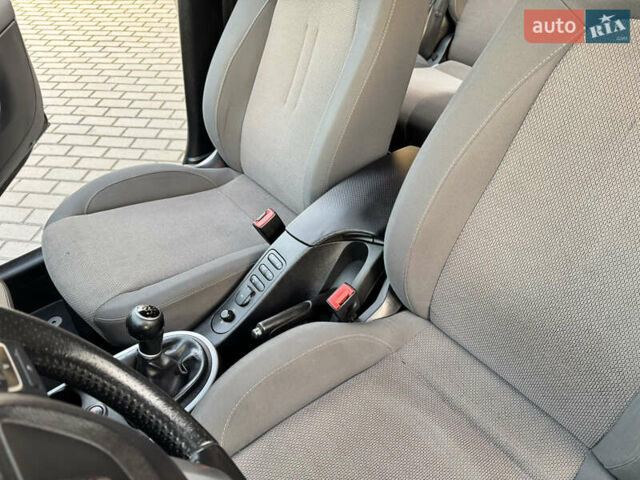 Чорний Сеат Altea XL, об'ємом двигуна 1.2 л та пробігом 191 тис. км за 5950 $, фото 54 на Automoto.ua
