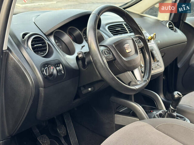 Чорний Сеат Altea XL, об'ємом двигуна 1.2 л та пробігом 191 тис. км за 5950 $, фото 53 на Automoto.ua