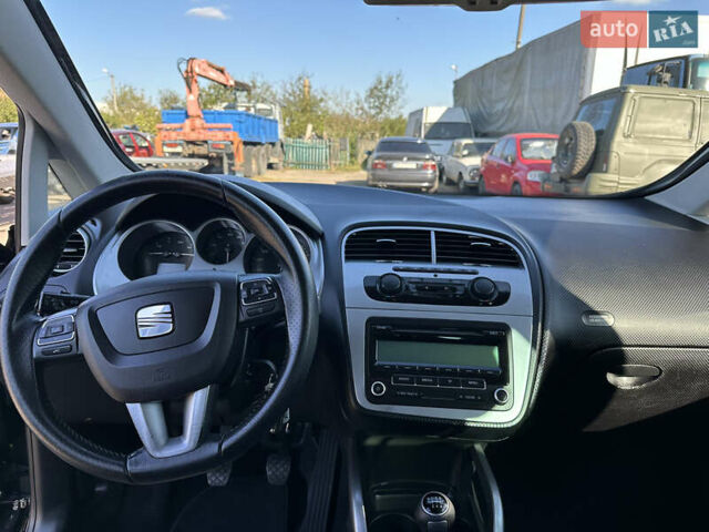 Чорний Сеат Altea XL, об'ємом двигуна 1.4 л та пробігом 176 тис. км за 6800 $, фото 18 на Automoto.ua