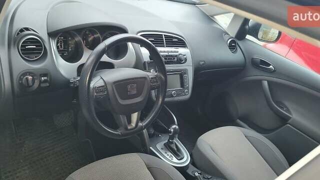 Черный Сеат Altea XL, объемом двигателя 1.8 л и пробегом 210 тыс. км за 7450 $, фото 2 на Automoto.ua