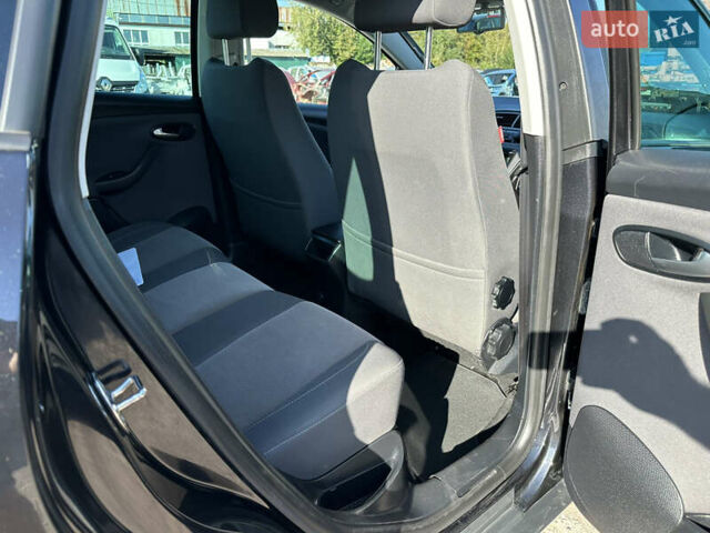 Чорний Сеат Altea XL, об'ємом двигуна 1.4 л та пробігом 176 тис. км за 6800 $, фото 13 на Automoto.ua