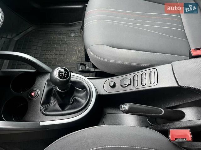 Черный Сеат Altea XL, объемом двигателя 1.6 л и пробегом 236 тыс. км за 8199 $, фото 18 на Automoto.ua