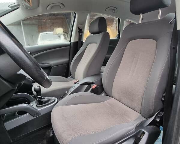 Черный Сеат Altea XL, объемом двигателя 2 л и пробегом 271 тыс. км за 9600 $, фото 31 на Automoto.ua