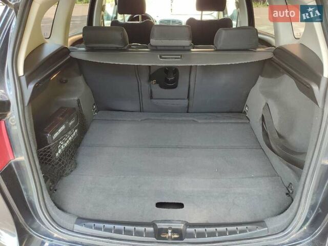 Черный Сеат Altea XL, объемом двигателя 1.6 л и пробегом 200 тыс. км за 6750 $, фото 14 на Automoto.ua