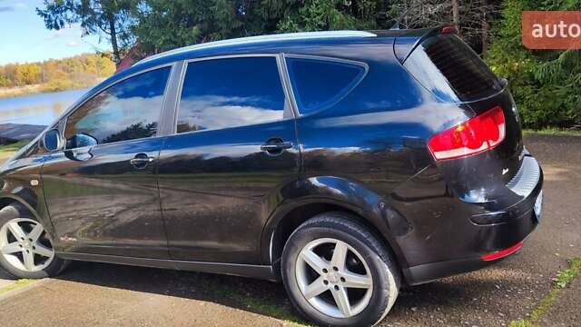 Черный Сеат Altea XL, объемом двигателя 1.6 л и пробегом 227 тыс. км за 7950 $, фото 1 на Automoto.ua