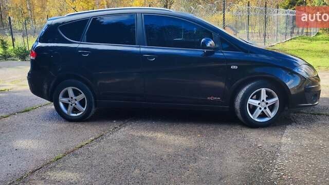 Черный Сеат Altea XL, объемом двигателя 1.6 л и пробегом 227 тыс. км за 7950 $, фото 7 на Automoto.ua