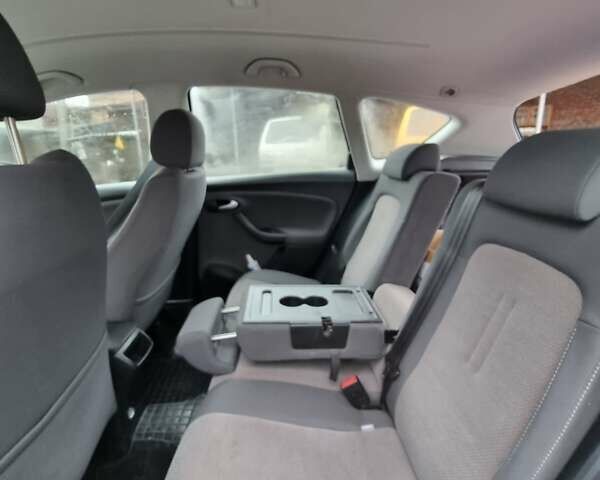 Черный Сеат Altea XL, объемом двигателя 2 л и пробегом 271 тыс. км за 9600 $, фото 23 на Automoto.ua